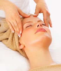 Beauty Treatments. facial head massage